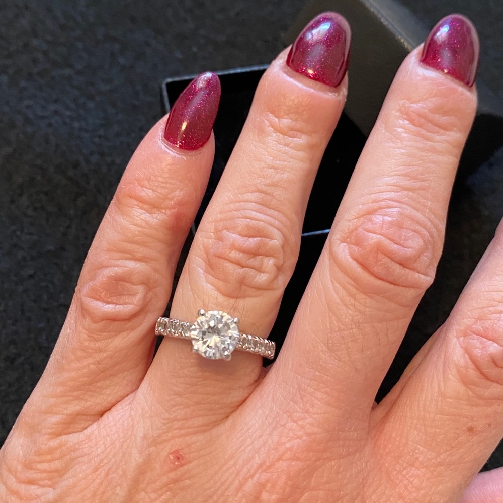Cubic zirconia stone ring size 6